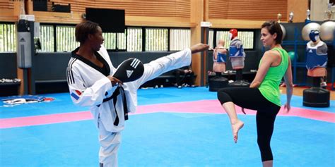 regle taekwondo|Le combat et ses règles en compétitions .